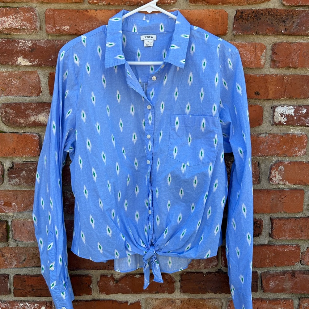 J. Crew Factory Blue Tie-Front Button-Up Shirt L/S Cropped Summer